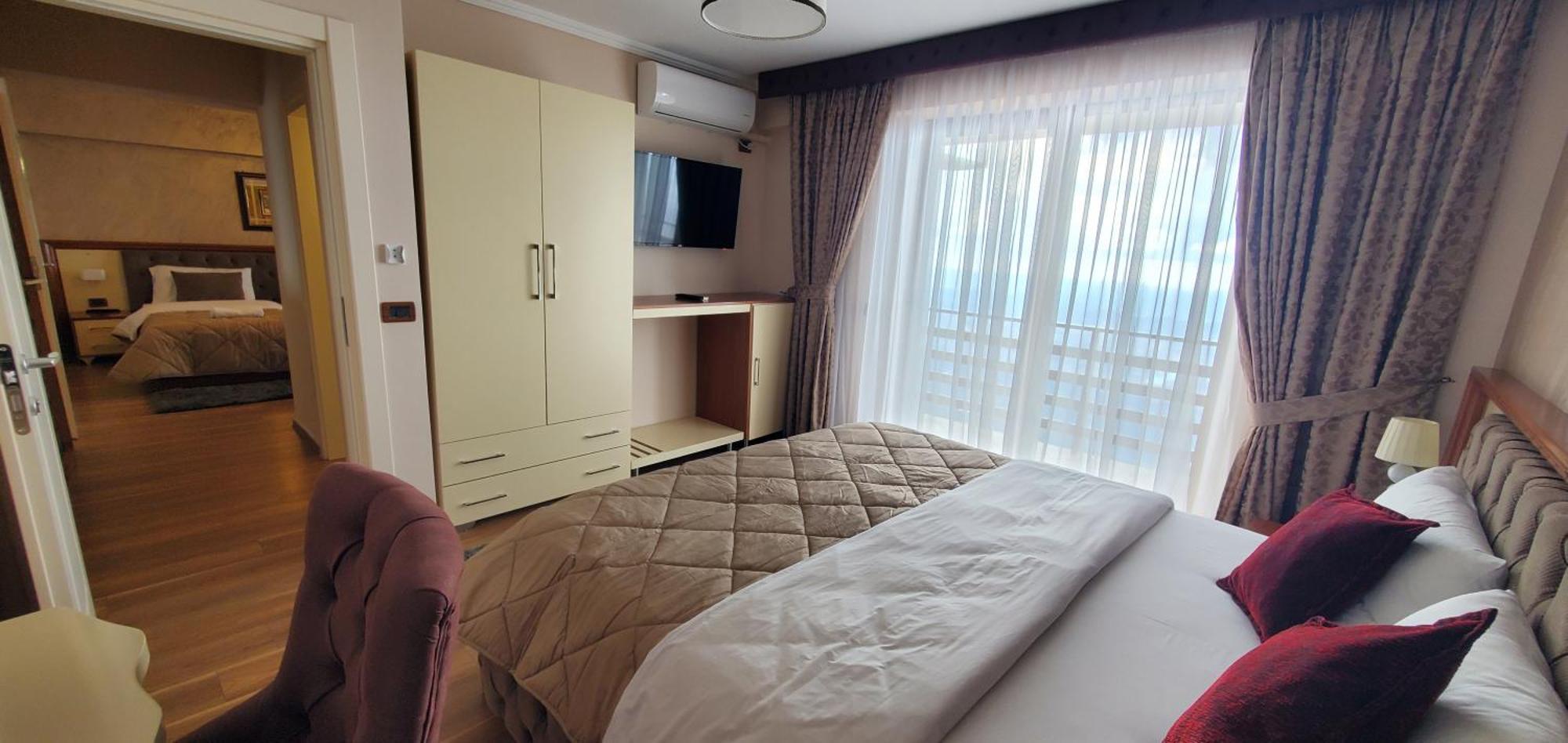 Hotel Panorama Dajti 外观 照片