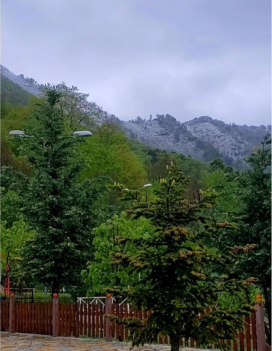 Hotel Panorama Dajti 外观 照片