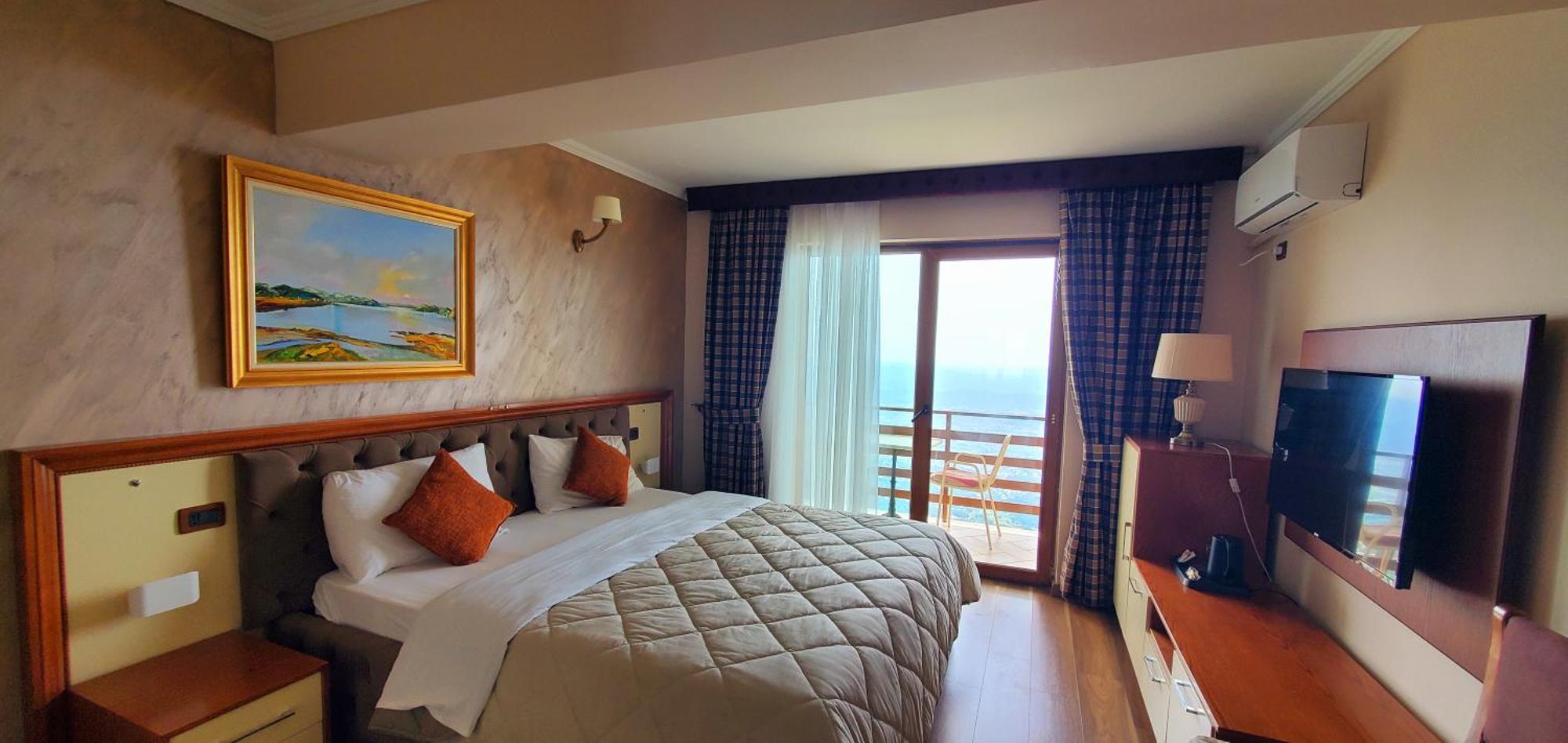 Hotel Panorama Dajti 外观 照片