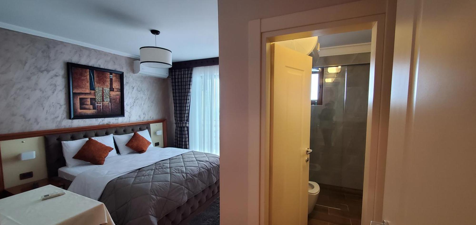 Hotel Panorama Dajti 外观 照片