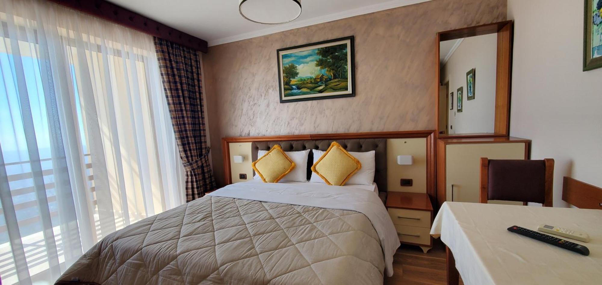 Hotel Panorama Dajti 外观 照片