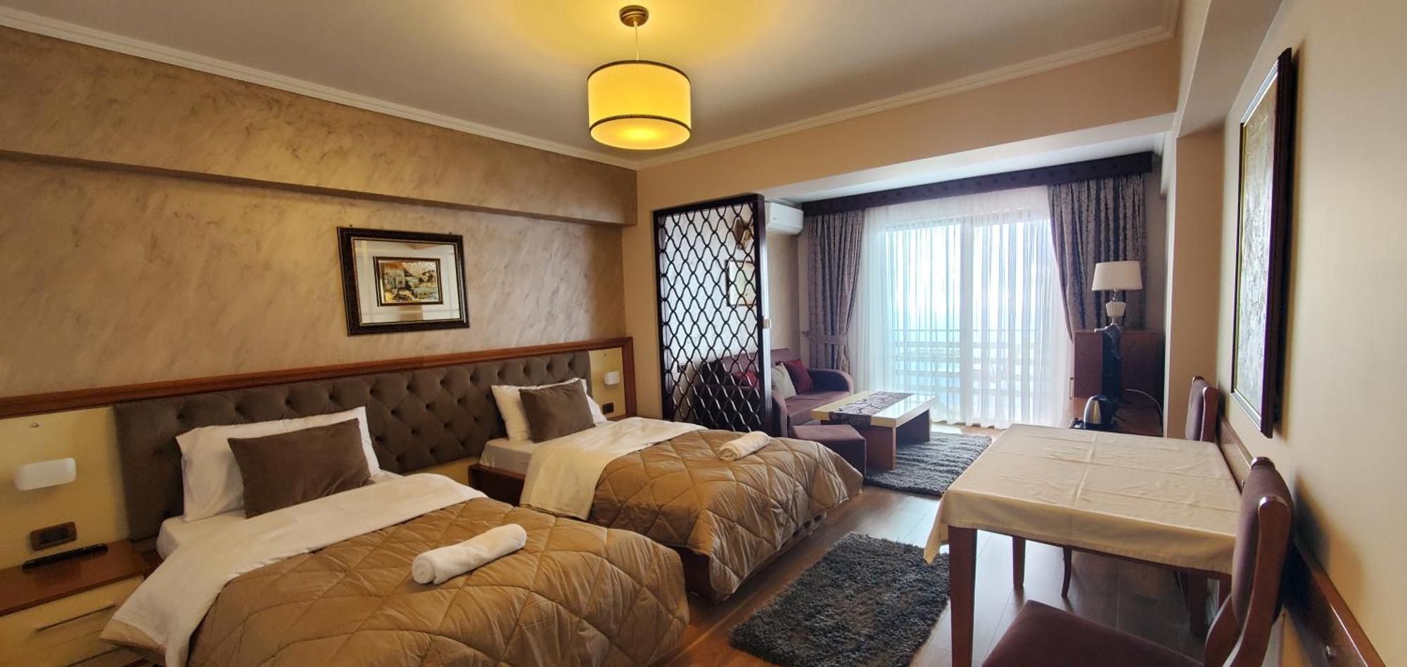Hotel Panorama Dajti 外观 照片